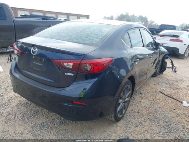 Mazda Mazda3 Touring Image 6