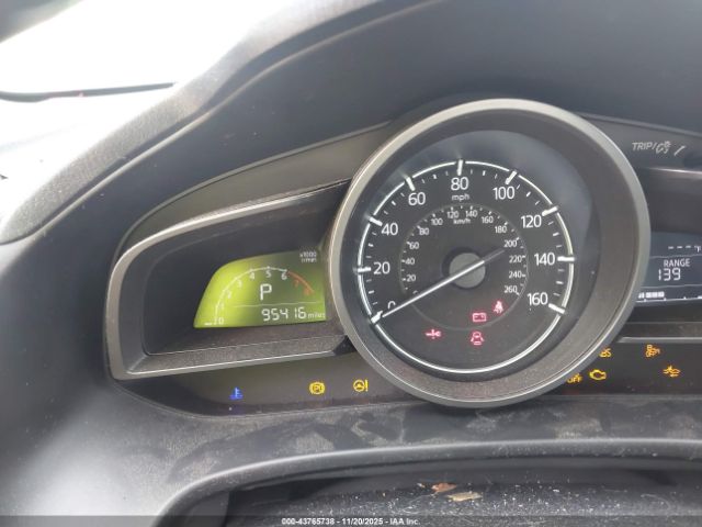 Mazda Mazda3 Touring Image 7