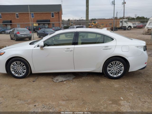 Lexus Es Image 16