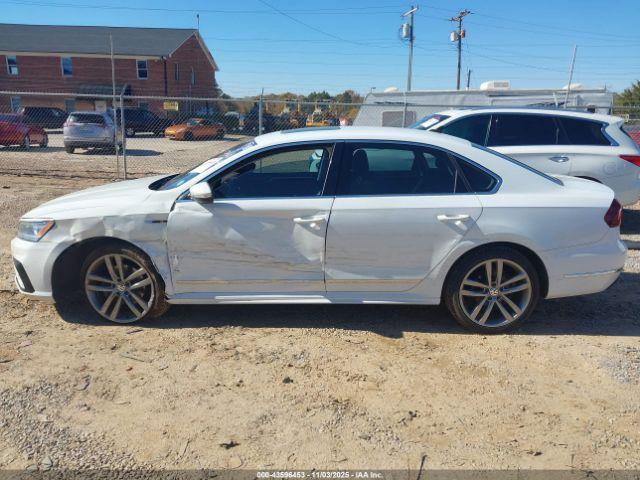 Volkswagen Passat 2.0t Se R-line Image 8