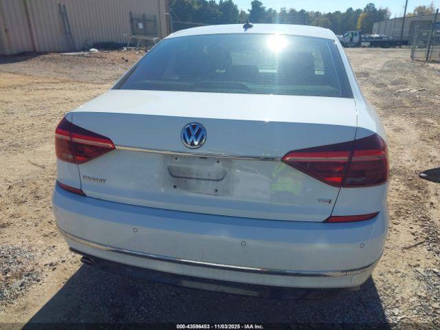 Volkswagen Passat 2.0t Se R-line Image 14