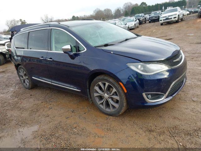  Salvage Chrysler Pacifica