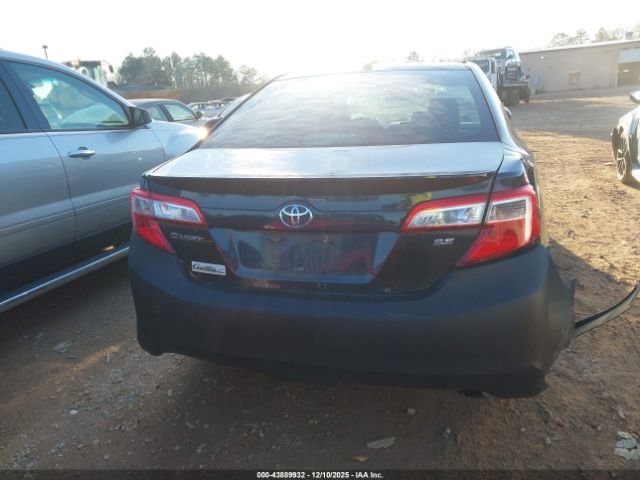 Toyota Camry Se Image 16