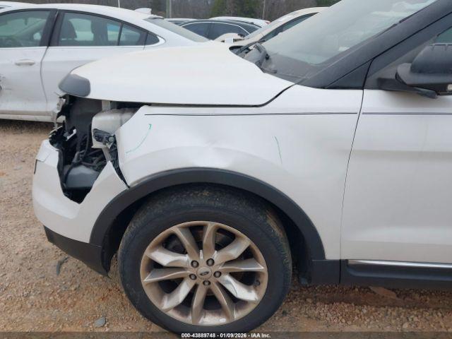 Ford Explorer Xlt Image 9