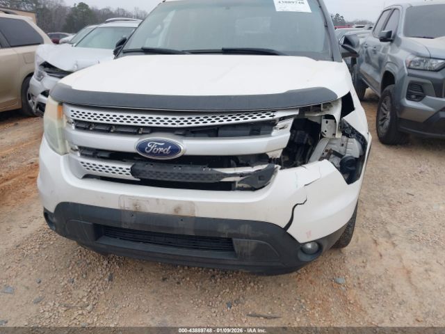 Ford Explorer Xlt Image 7
