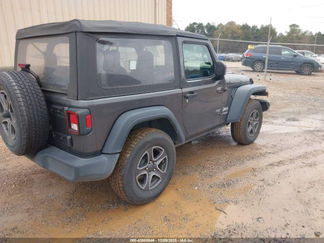 Jeep Wrangler Sport 4x4 Image 3