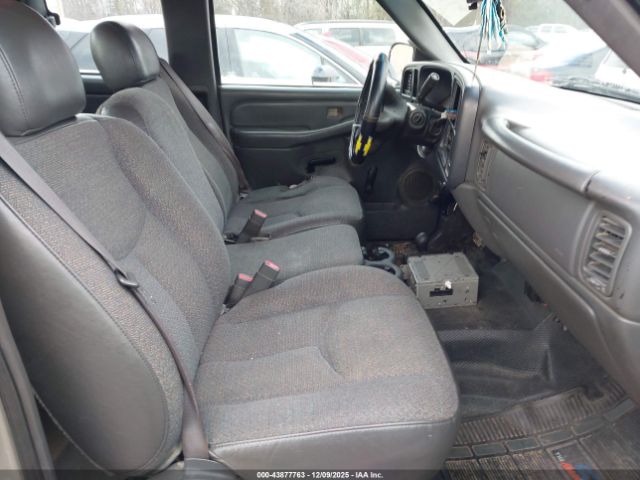 Chevrolet Silverado 1500 Work Truck Image 13