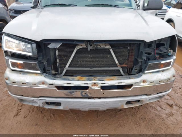 Chevrolet Silverado 1500 Work Truck Image 4