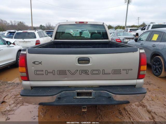 Chevrolet Silverado 1500 Work Truck Image 12