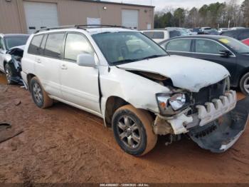  Salvage Toyota Highlander