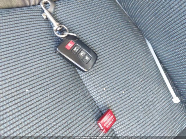 Toyota Corolla S Plus Image 14