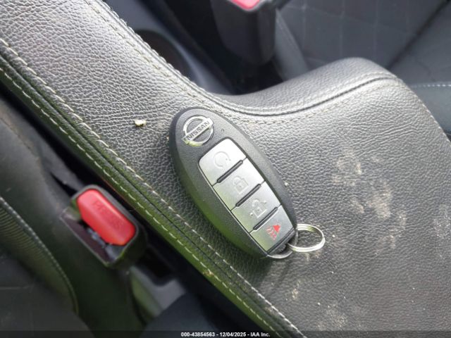 Nissan Kicks Sv Image 12