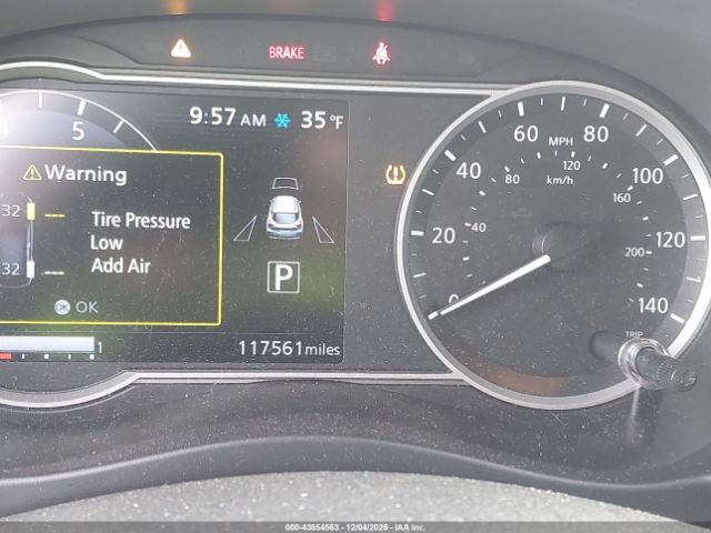 Nissan Kicks Sv Image 15