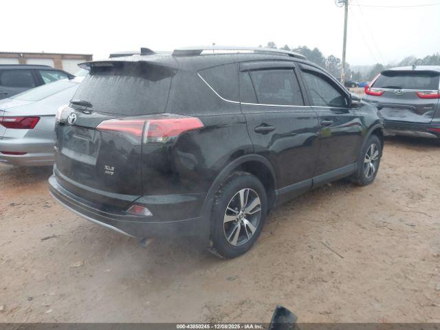 Toyota RAV4 Xle Image 16