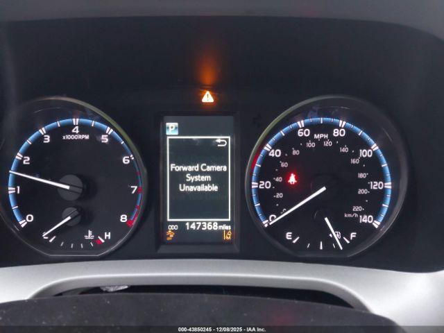 Toyota RAV4 Xle Image 2