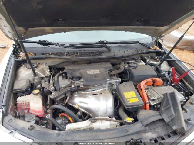 Toyota Camry Xle Image 10