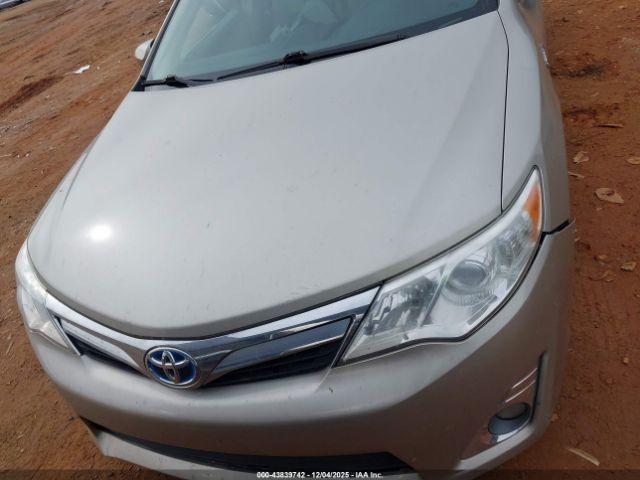 Toyota Camry Xle Image 20