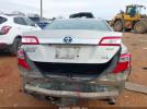 Toyota Camry Xle Image 16