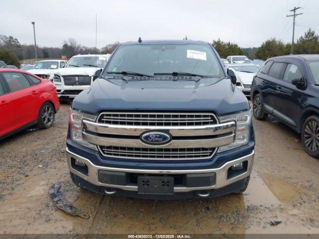 Ford F-150 Lariat Image 16