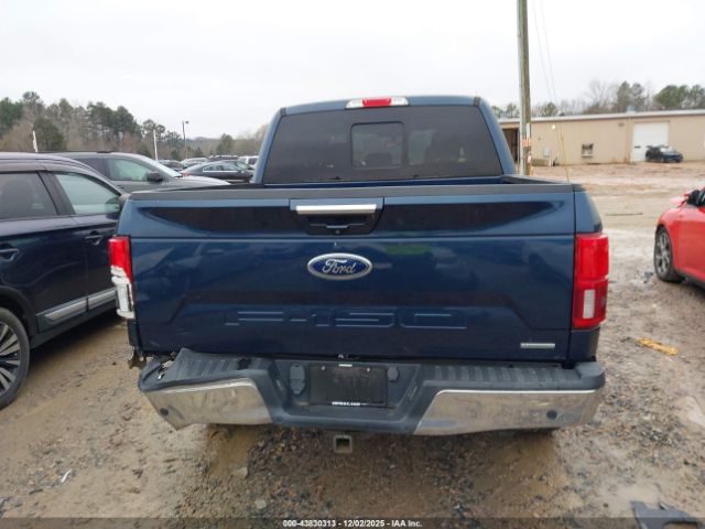 Ford F-150 Lariat Image 10