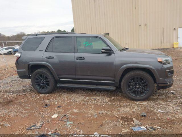 Toyota 4Runner Limited Nightshade Image 12
