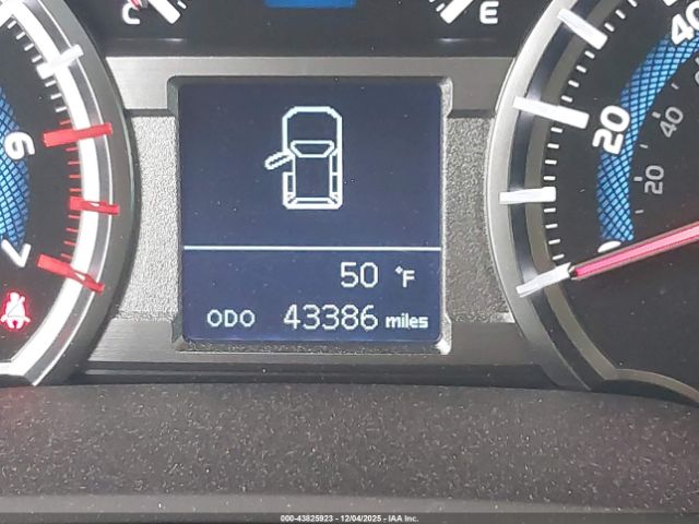 Toyota 4Runner Limited Nightshade Image 14