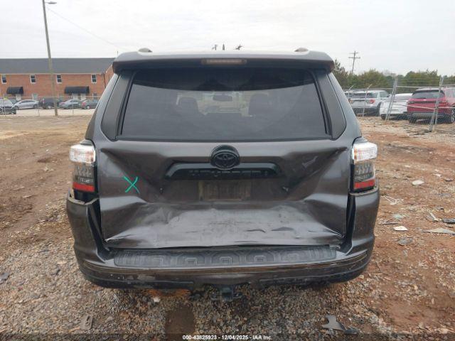 Toyota 4Runner Limited Nightshade Image 15