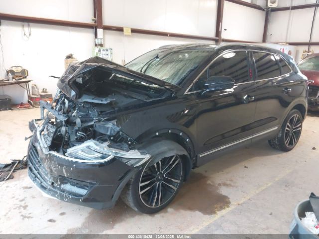 Lincoln MKC Reserve Image 4