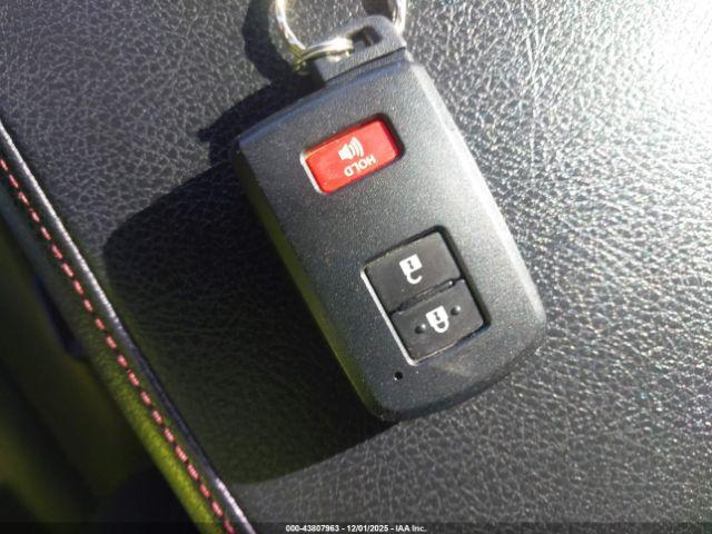 Toyota 4Runner Trd Off Road Premium Image 12