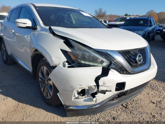 Nissan Murano S Image 7