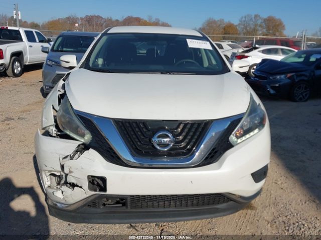 Nissan Murano S Image 13