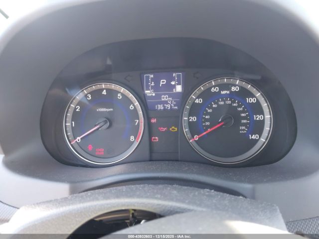 Hyundai ACCENT Se Image 8