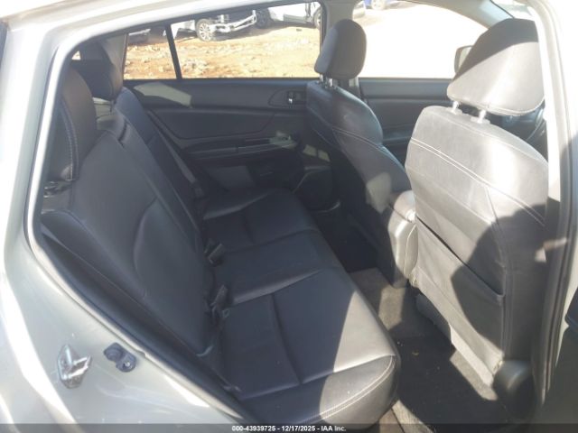 Subaru Crosstrek 2.0i Limited Image 6