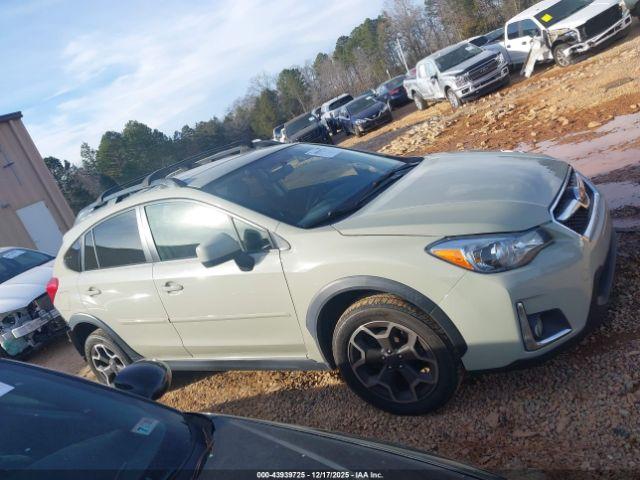 Subaru Crosstrek 2.0i Limited Image 10