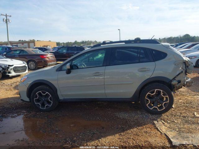Subaru Crosstrek 2.0i Limited Image 9