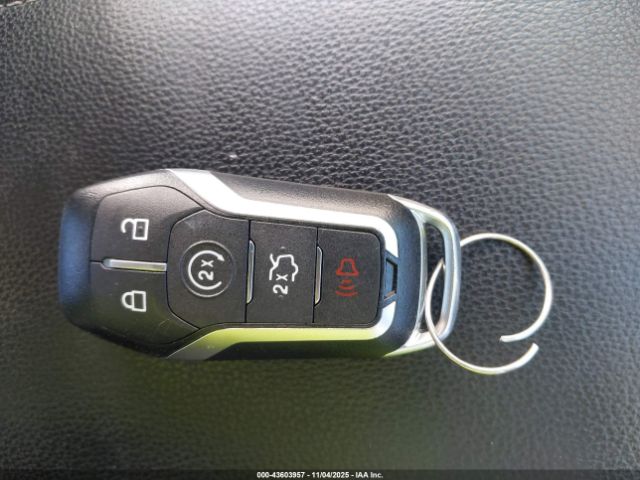 Ford Fusion Se Image 11