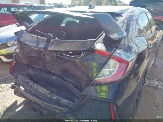 Honda Civic Sport Image 14