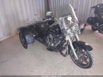  Salvage Harley-Davidson Flrt