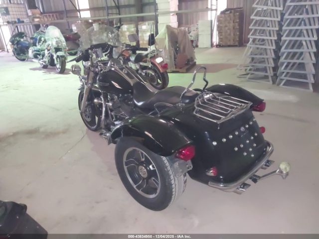 Harley-Davidson Flrt Free Wheeler Image 4