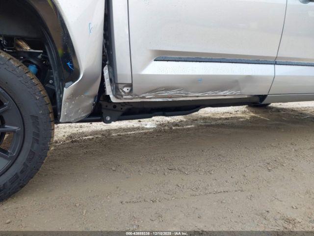 Toyota Tundra Platinum Image 9