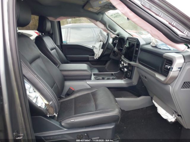 Ford F-150 Xlt Image 11