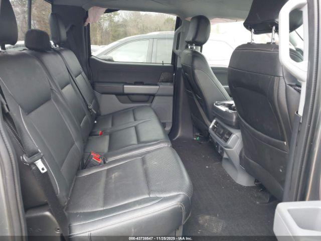 Ford F-150 Xlt Image 10