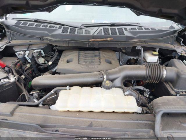 Ford F-150 Xlt Image 12