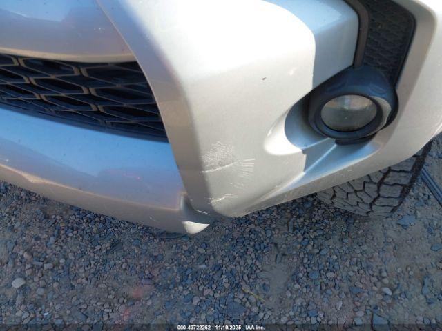 Toyota 4Runner Sr5 Image 11