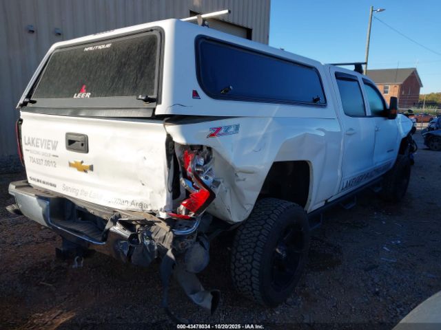 Chevrolet Silverado 2500 Lt Image 5