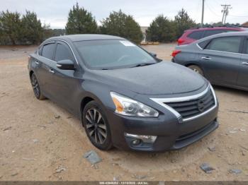  Salvage Nissan Altima