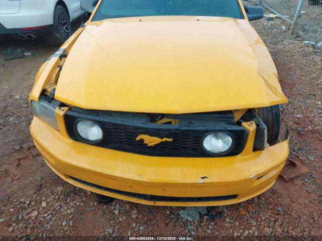 Ford Mustang Image 17