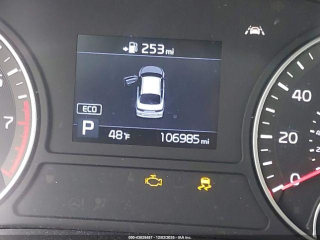 Kia Optima Lx Image 2