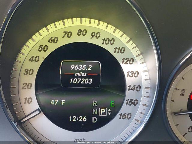 Mercedes-Benz GLK Image 12