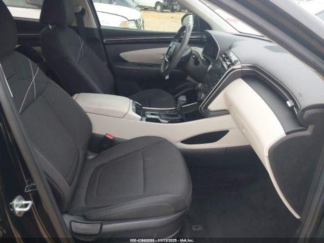 Hyundai TUCSON Sel Image 12